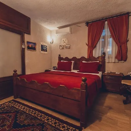 Maccan Cave Hotel 2*