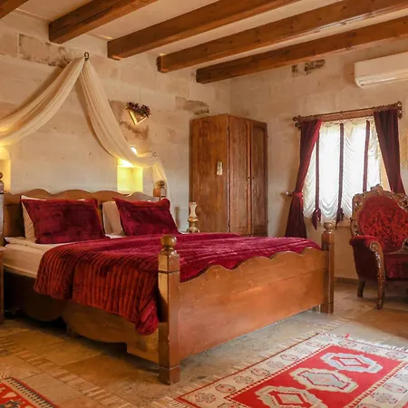 Maccan Cave Hotel 2*