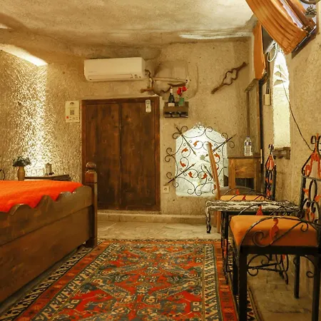 Maccan Cave Hotel 2*