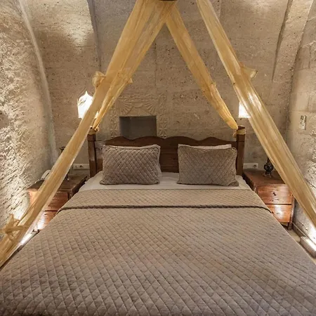 Hotel Maccan Cave Hotel 2*