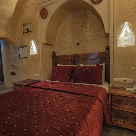 Maccan Cave Hotel