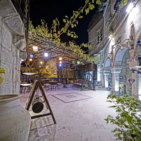 Maccan Cave Hotel 3*