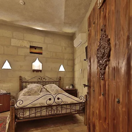 Hotel Maccan Cave 2*