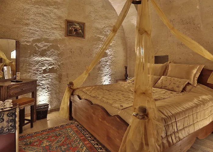 Maccan Cave Hotel 3*