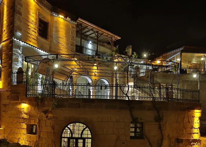 Maccan Cave Hotel 3*