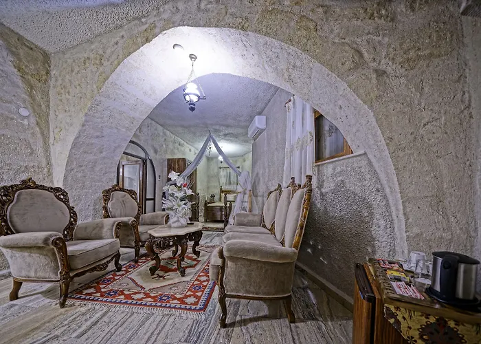 Maccan Cave Hotel 3*